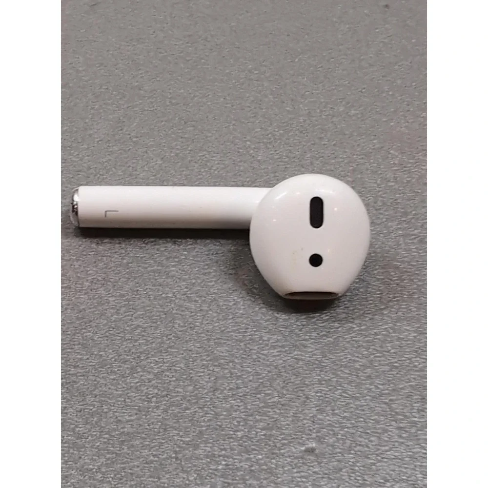 Apple AirPods 1st Gen Left Earbud Only Replacement White A1523 Wireless L Side